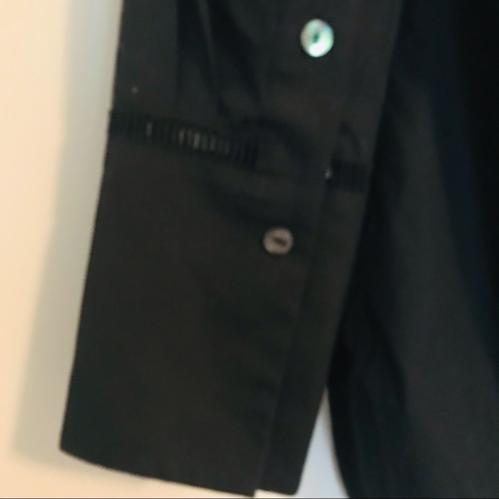 VINCE | button down | Medium | GORGEOUS ‼️ - Picture 8 of 16